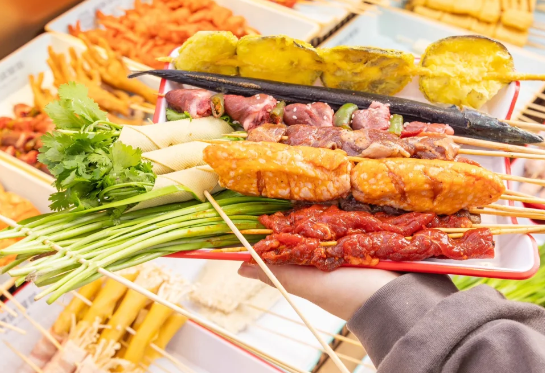 小白開(kāi)冒菜店怎么起步？跟著帽牌貨走就對(duì)了