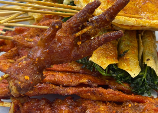 10萬在三四線小城開冒菜店，能闖多大的名堂？